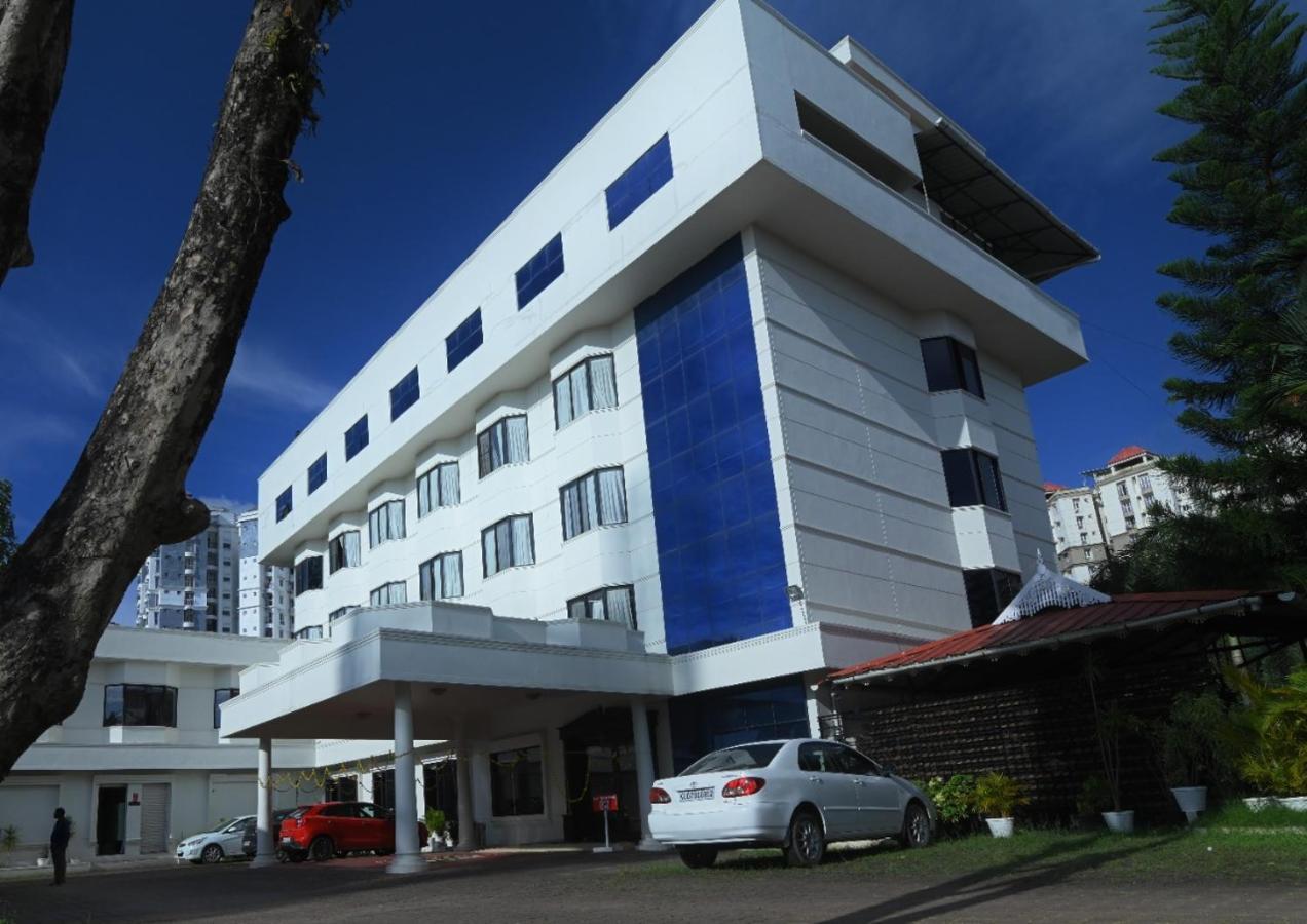 Hotel Edassery Mansion Коччи Экстерьер фото