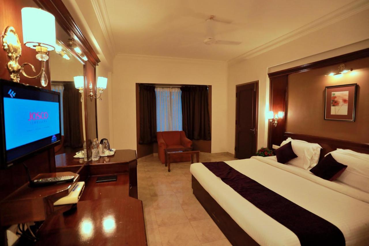 Hotel Edassery Mansion Коччи Экстерьер фото