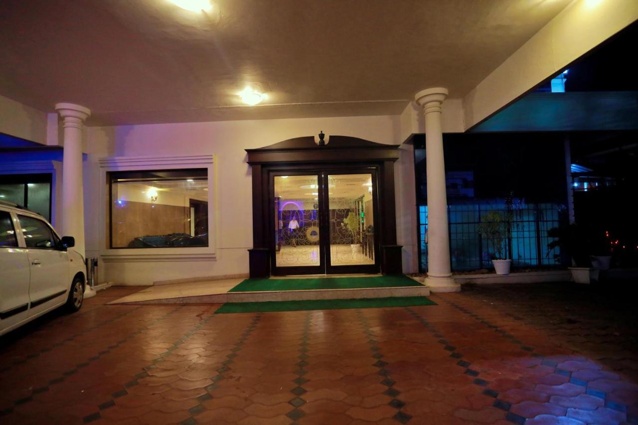 Hotel Edassery Mansion Коччи Экстерьер фото